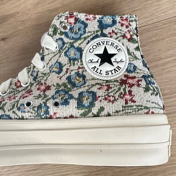 ✨Converse Chuck Taylor Lift Platform 8 Women Shoes Floral Tapestry Green A11992C - Picture 8 of 11